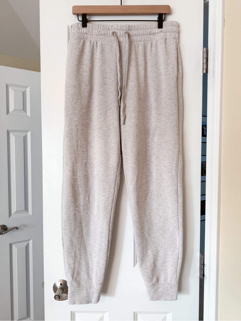 Tommy Bahama Island Soft Joggers